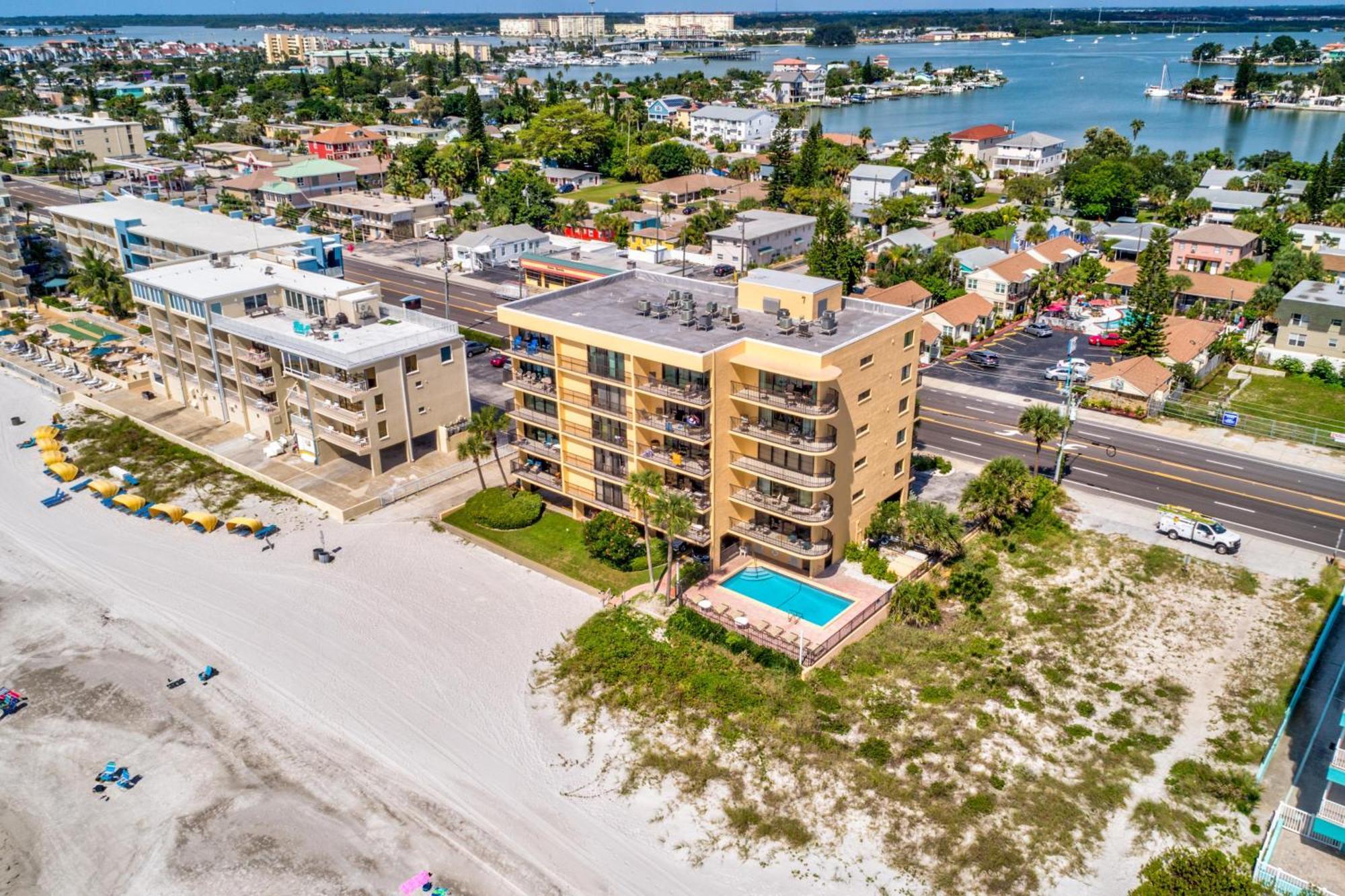 Trillium 2C - Premier Villa St. Pete Beach Exterior photo